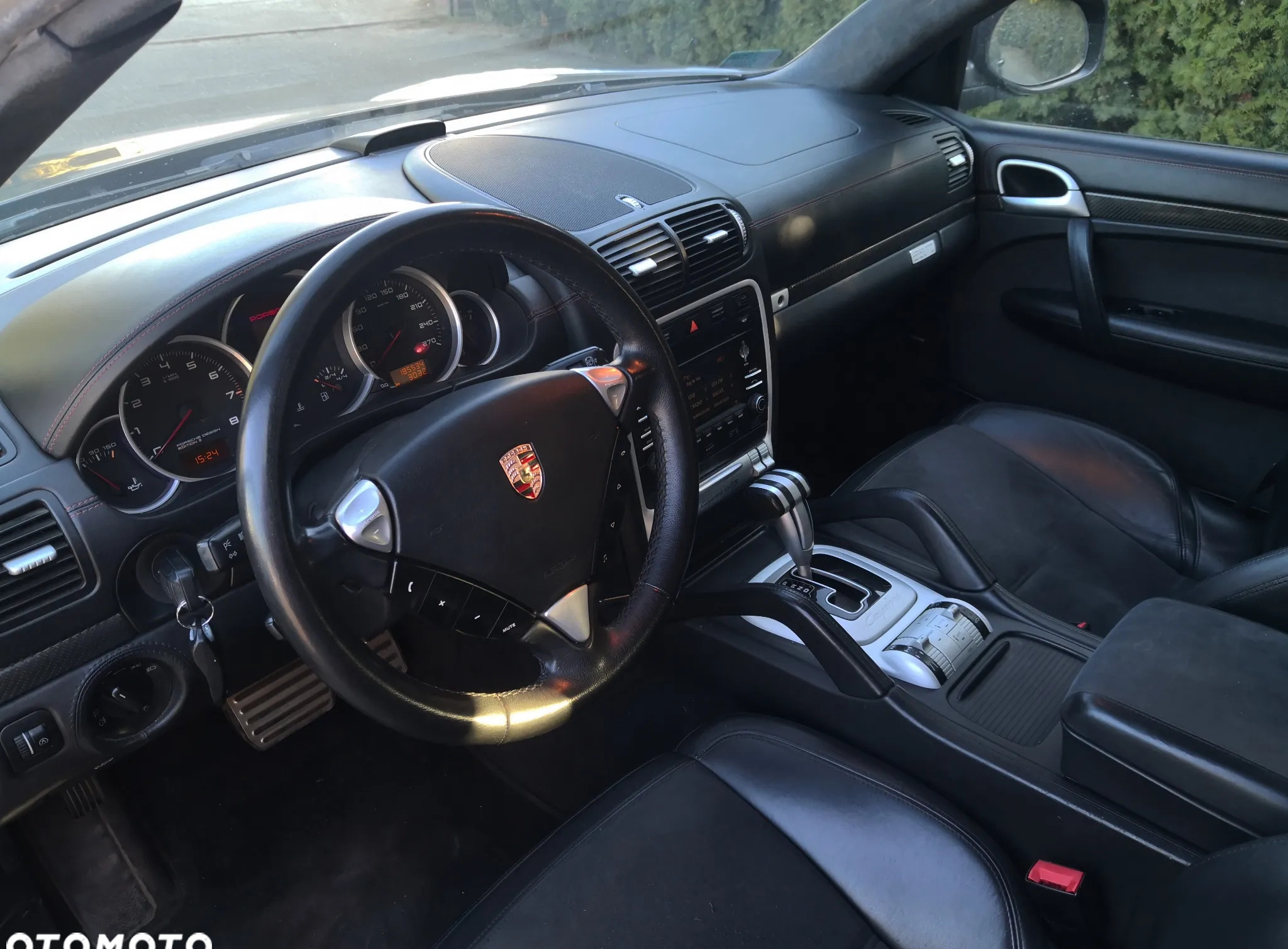 Porsche Cayenne cena 119999 przebieg: 199000, rok produkcji 2010 z Poznań małe 137